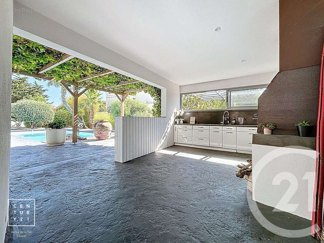 Maison à SAINT-FELIU-D&#039;AVALL