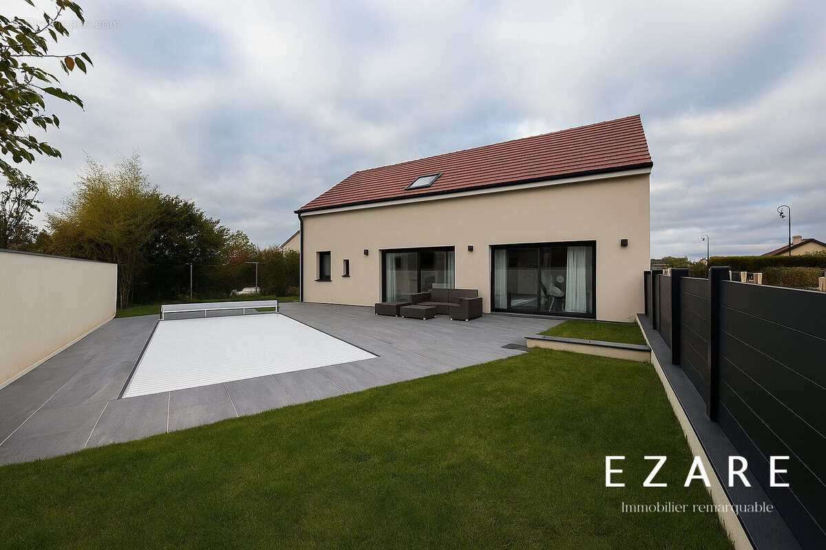 Maison à MAGNY-SUR-TILLE