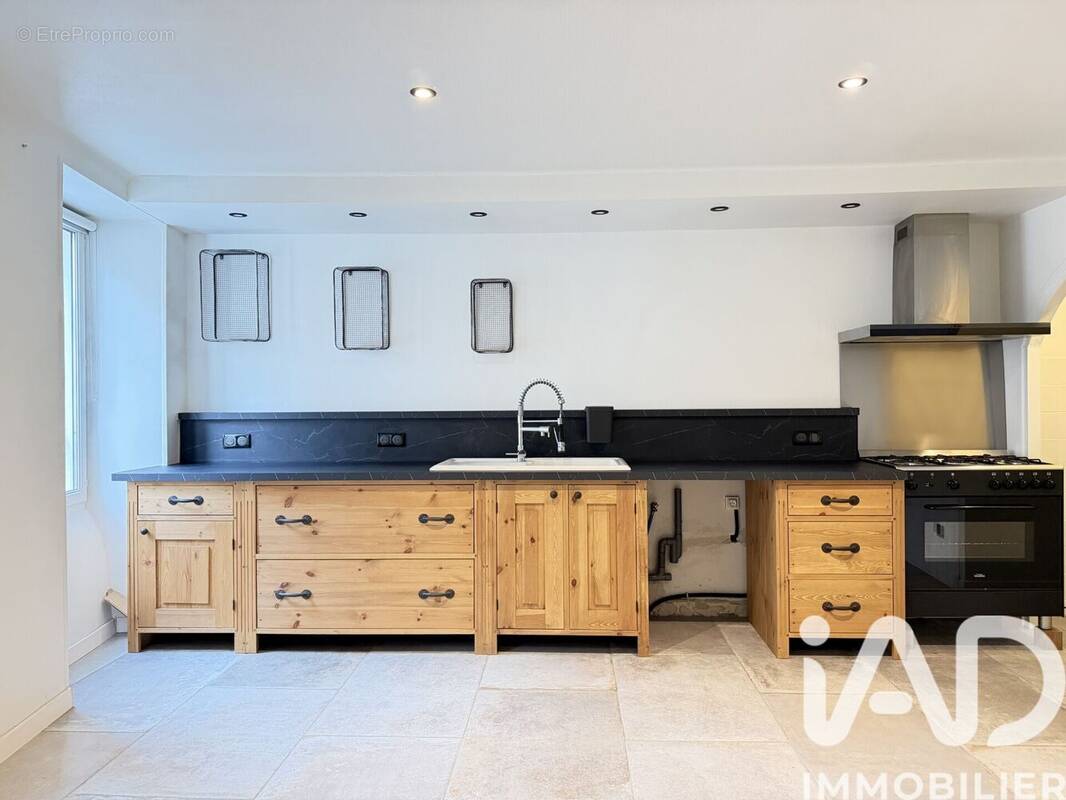 Photo 1 - Maison à SAINT-JEAN-DU-BRUEL