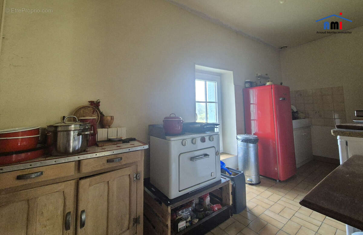 Maison à MOUTIERS-AU-PERCHE