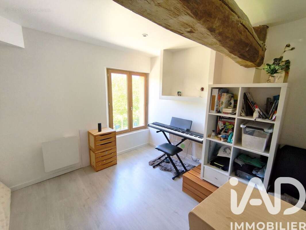 Maison 91 m² à Vallentigny  - photo 9