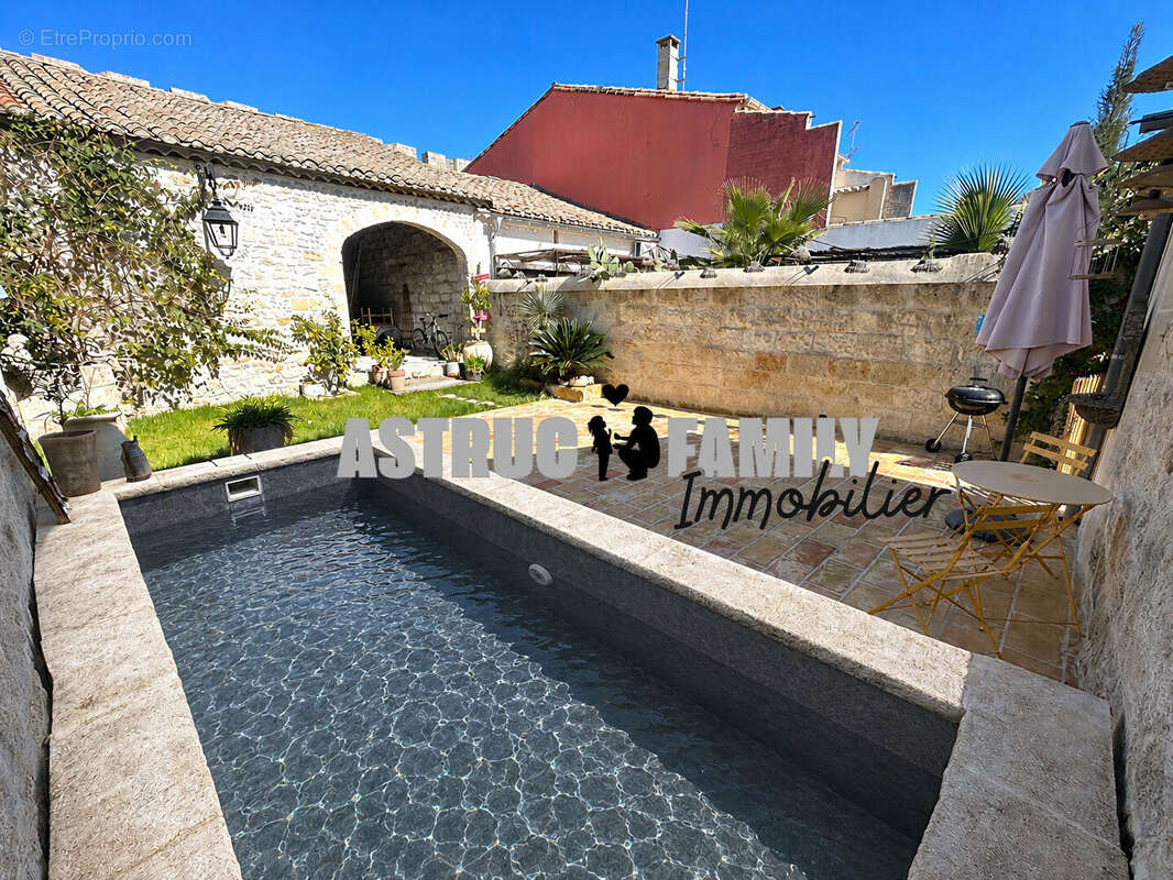 Maison à AIGUES-MORTES