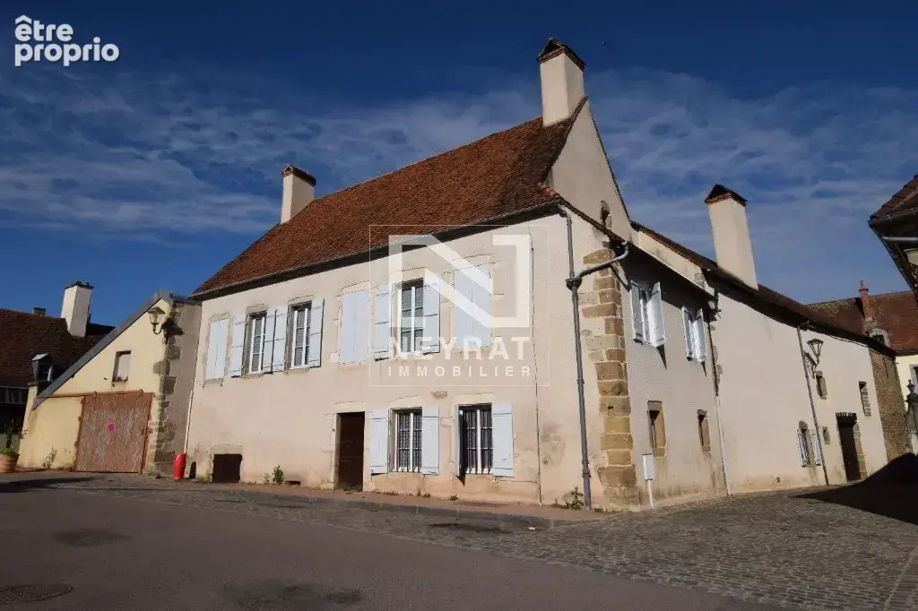 Maison à ARNAY-LE-DUC