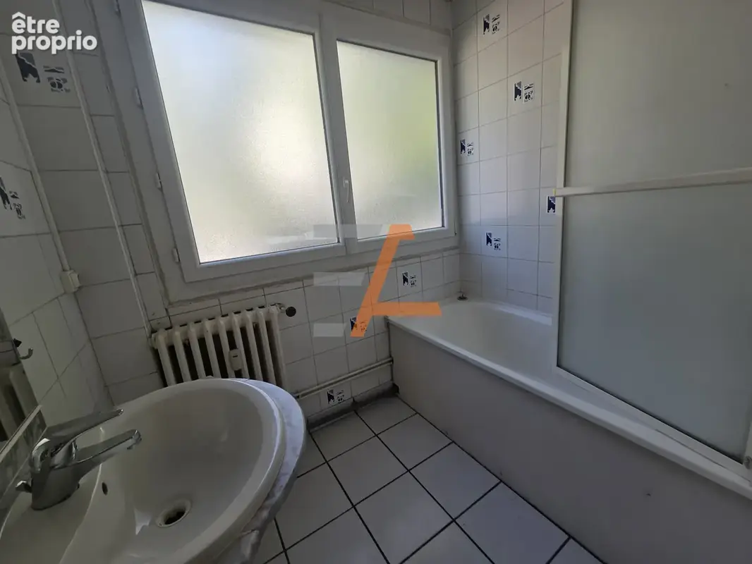Fauriel   f4 65 m2   balcon   parking fermé et sécurisé - photo 7