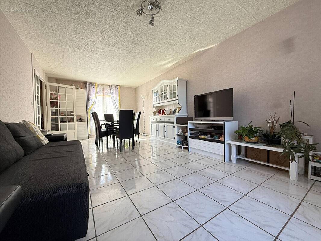 Maison à RIS-ORANGIS