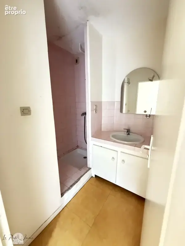 Appartement T2 + parking - photo 7