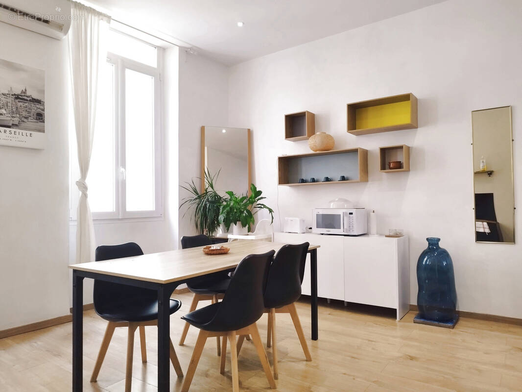 Appartement à MARSEILLE-6E
