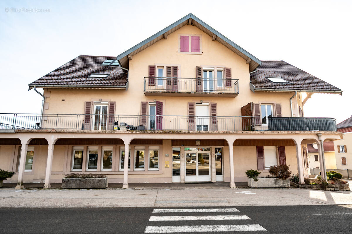 Commerce à OYE-ET-PALLET