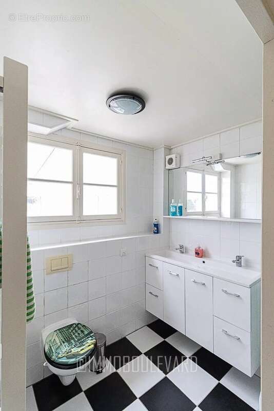 Maison à CHATEAUNEUF-LES-BAINS