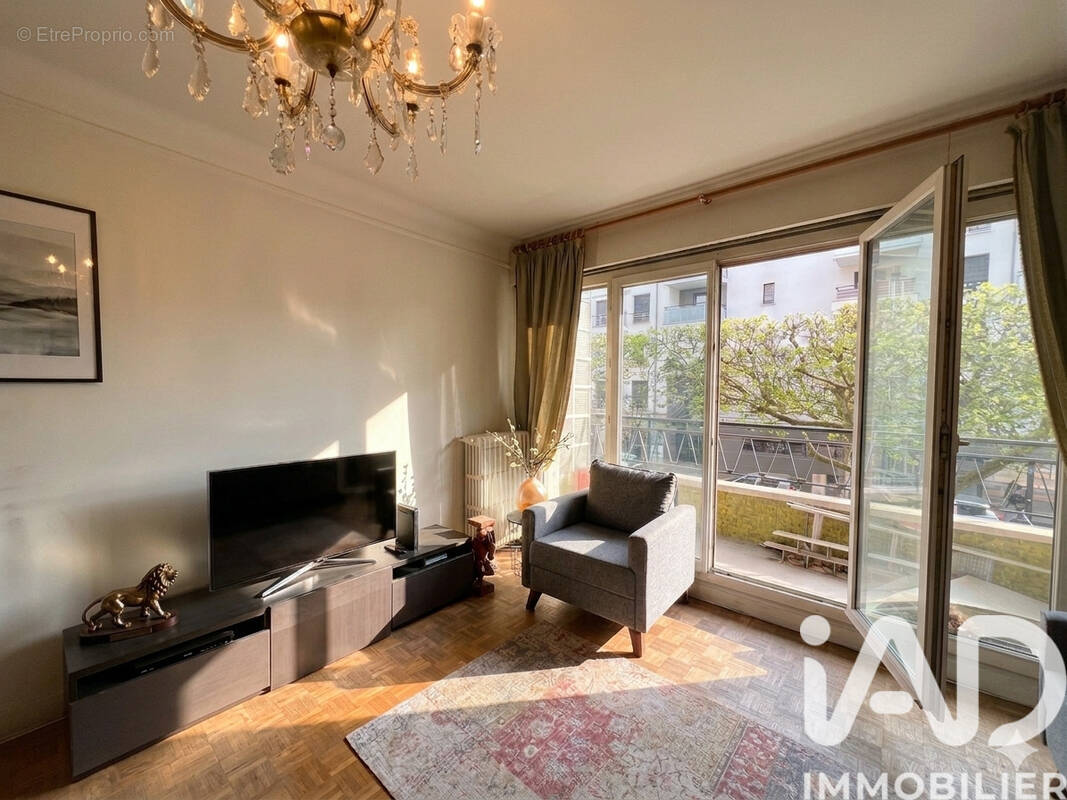 Photo 1 - Appartement à SAINT-MAUR-DES-FOSSES