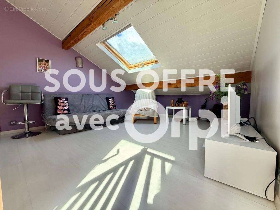Maison à LA TERRASSE