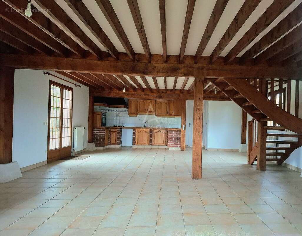 Maison à LA BOISSIERE