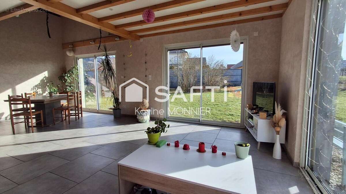 Photo 2 - Maison à CHAMPAGNOLE