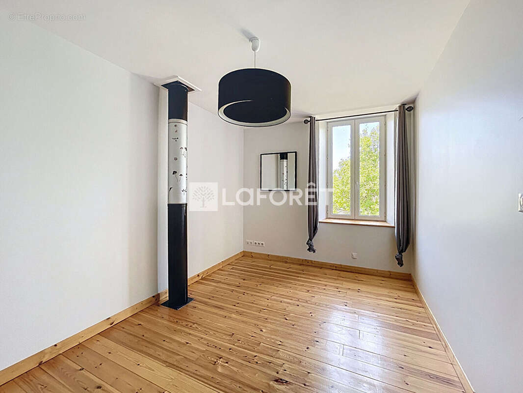 Maison à CASTELSARRASIN