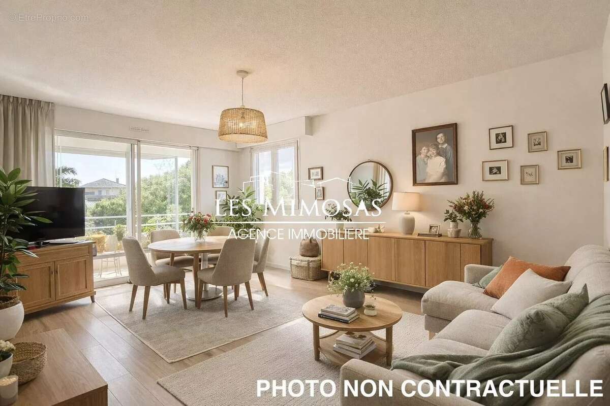 Appartement à FREJUS