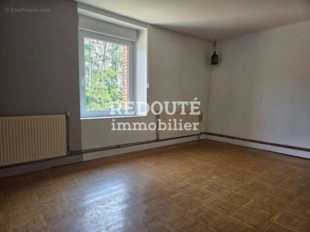 Maison ancienne avec jardin de 109 m² Secteur Novion-Porcien - photo 4