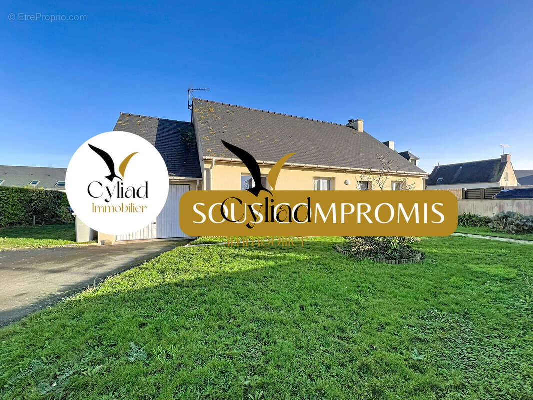 Maison à SAINT-MELOIR-DES-ONDES