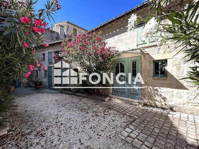 Maison à UZES