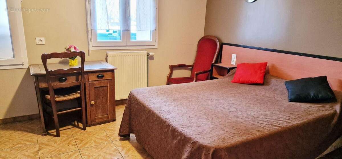 Maison à LONS-LE-SAUNIER