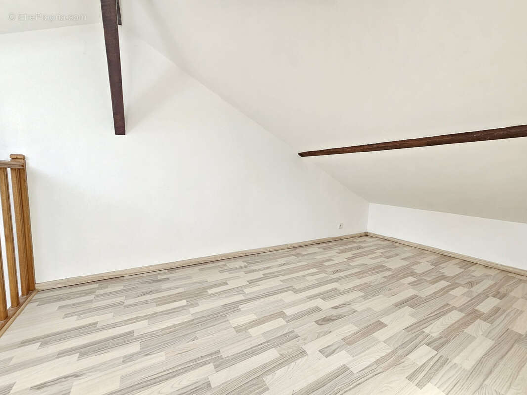 Appartement à BOISSY-SOUS-SAINT-YON