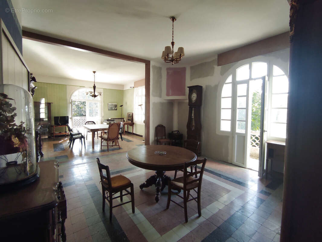 Maison à SAINT-AMBROIX