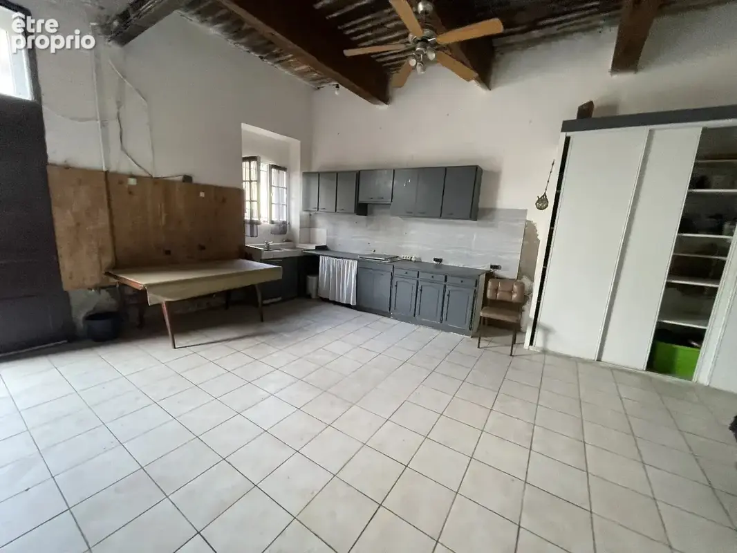MARSEILLAN  Authentique Maison Vigneronne avec Grand Garage - photo 5