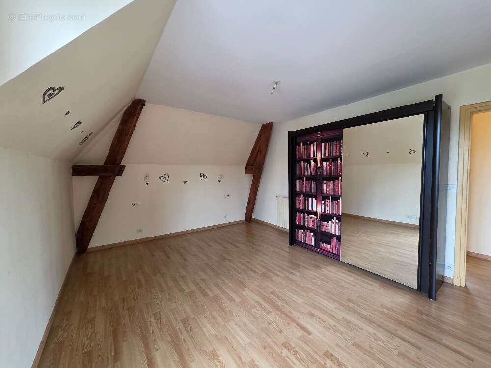 Maison à FONTAINE-LA-MALLET