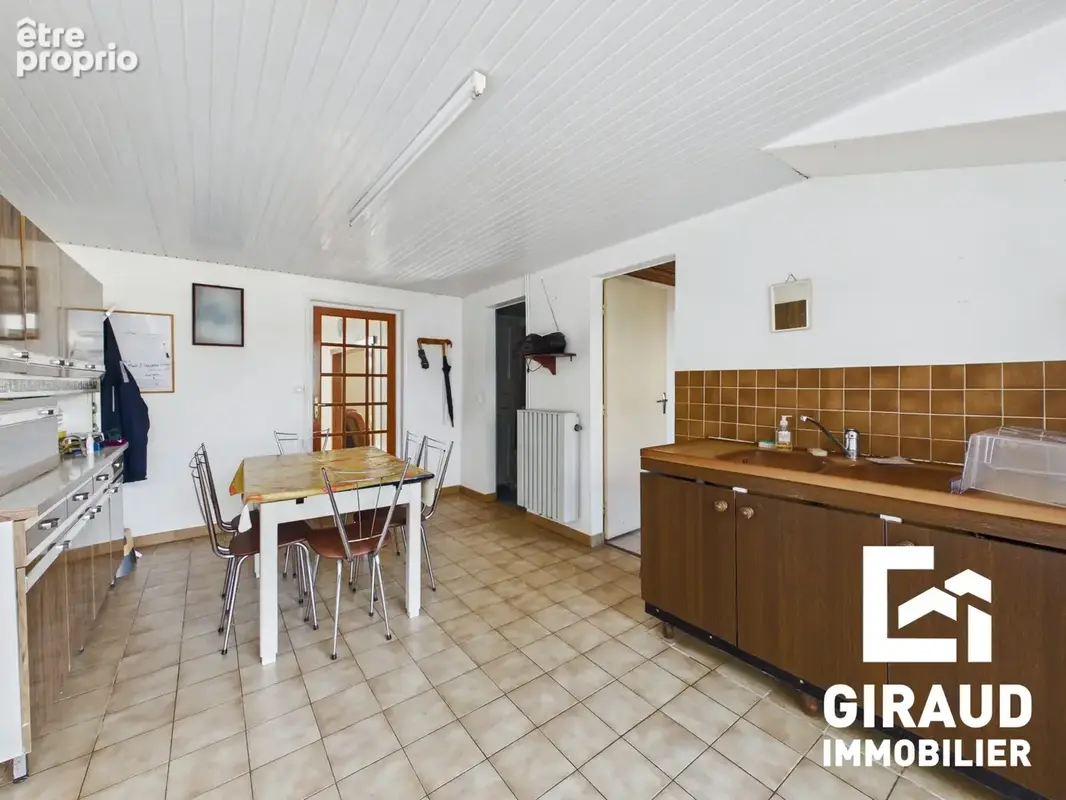 Maison 108 m² à Fontenay-Le-Comte  - photo 3