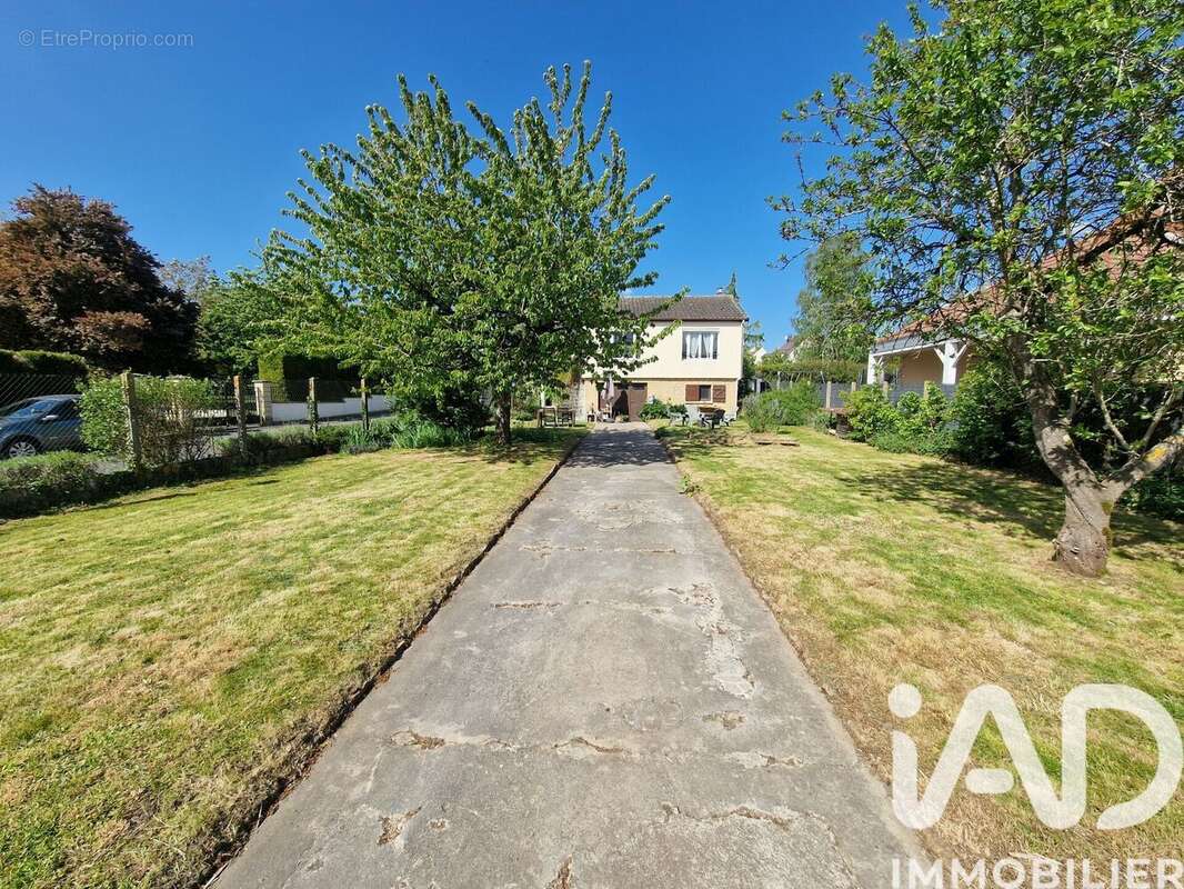 Photo 3 - Maison à PRESLES-EN-BRIE