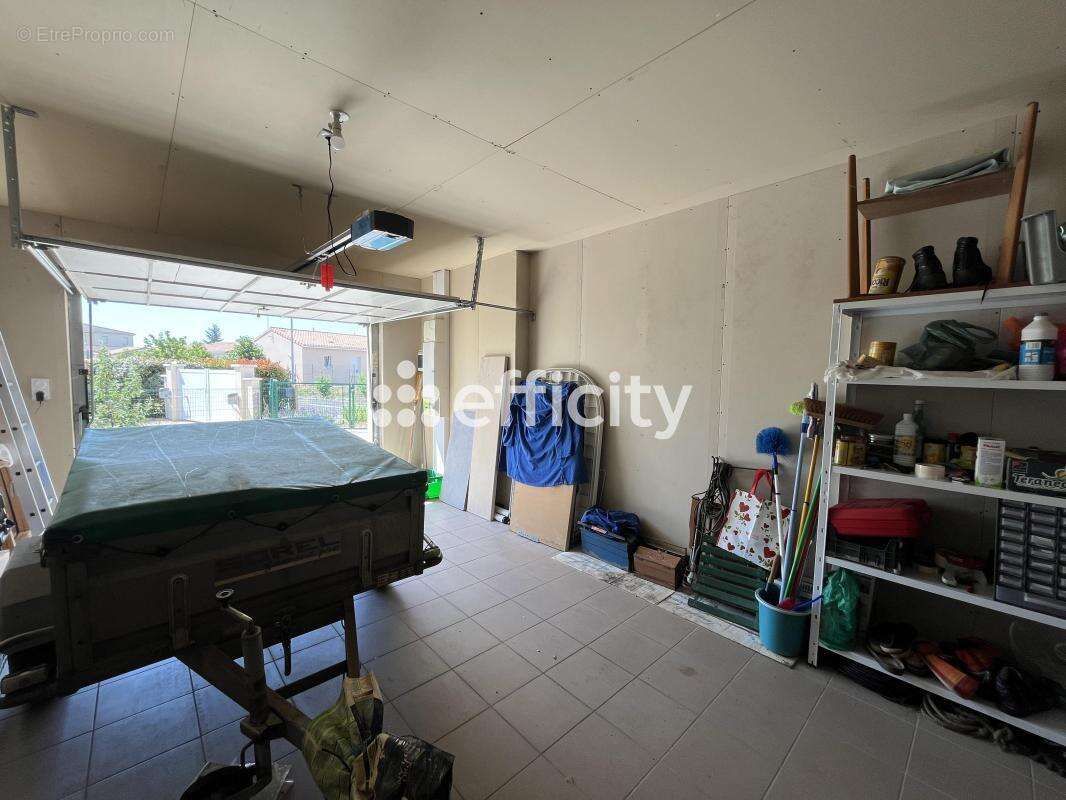 Maison 80 m² à Buxerolles  - photo 12