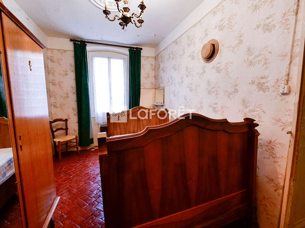 Maison à SERRALONGUE