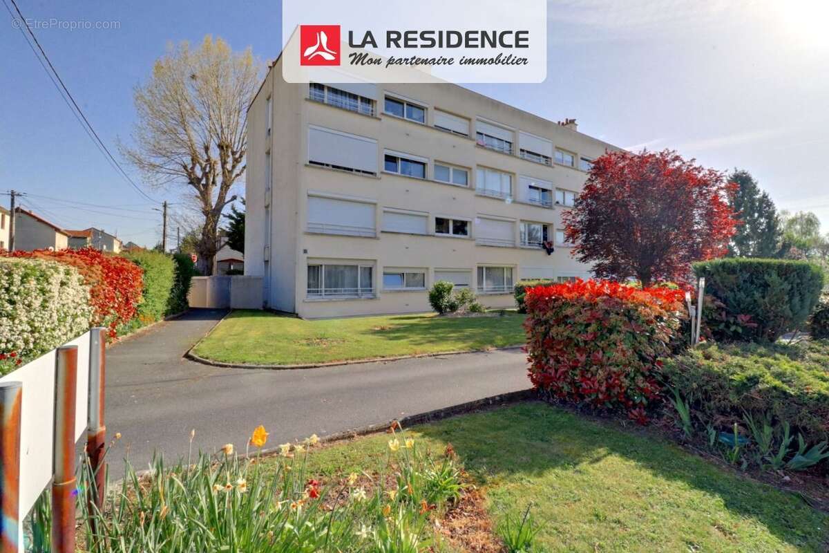 Appartement à LE PLESSIS-BOUCHARD