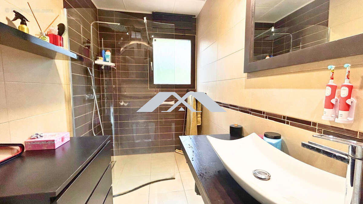 Maison à LA POSSESSION