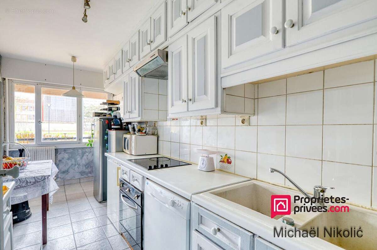 Appartement à LYON-9E