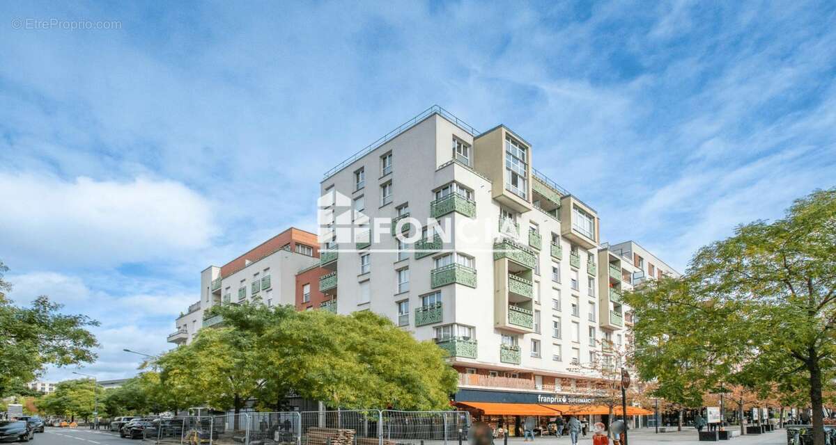 Appartement à SAINT-DENIS