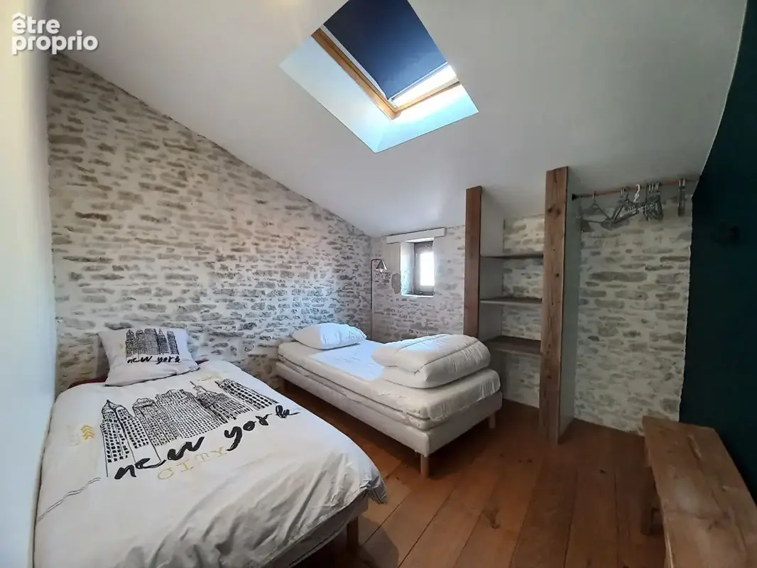 Ancien chai rénové de 57 m² avec patio : charme et authenticité ! - photo 22