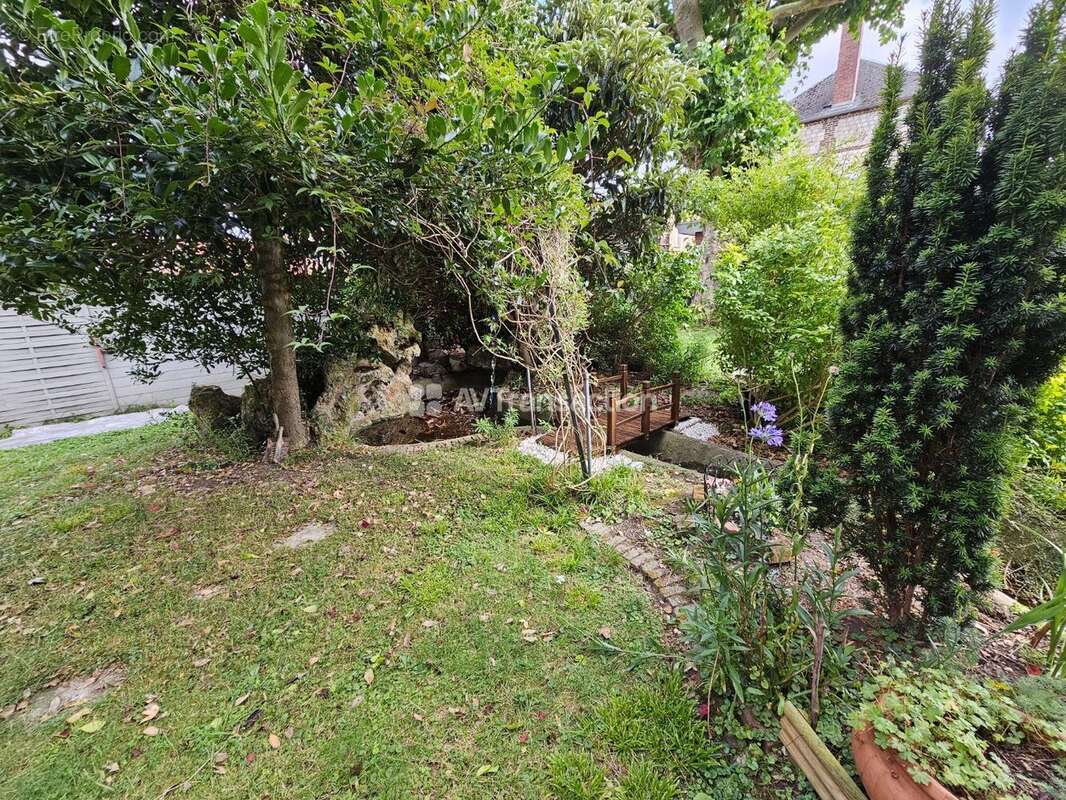 Autre à CAUDEBEC-LES-ELBEUF