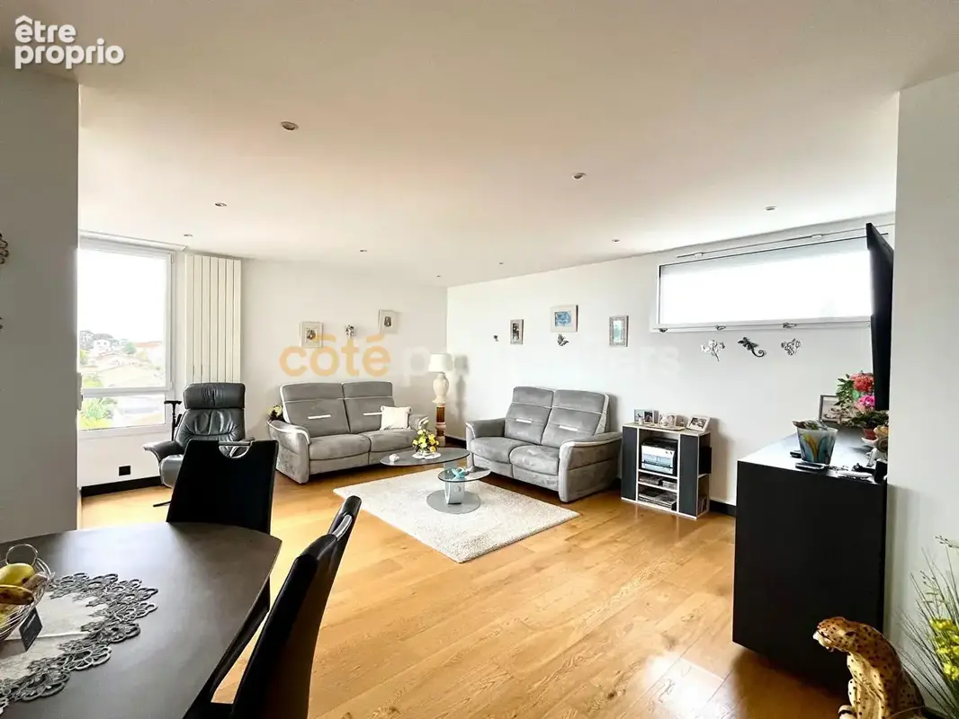Appartement Royan 4 pièce(s) 90 m2 - photo 2