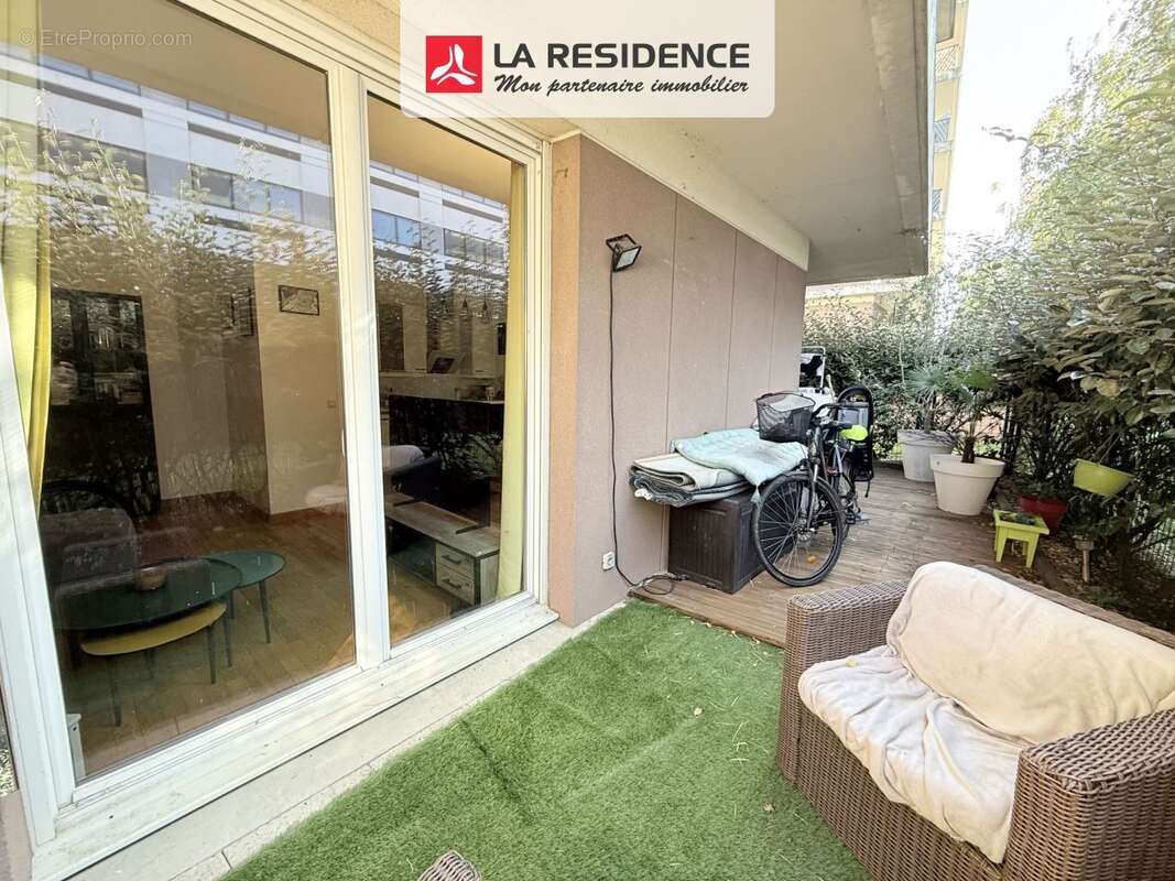 Appartement à VELIZY-VILLACOUBLAY