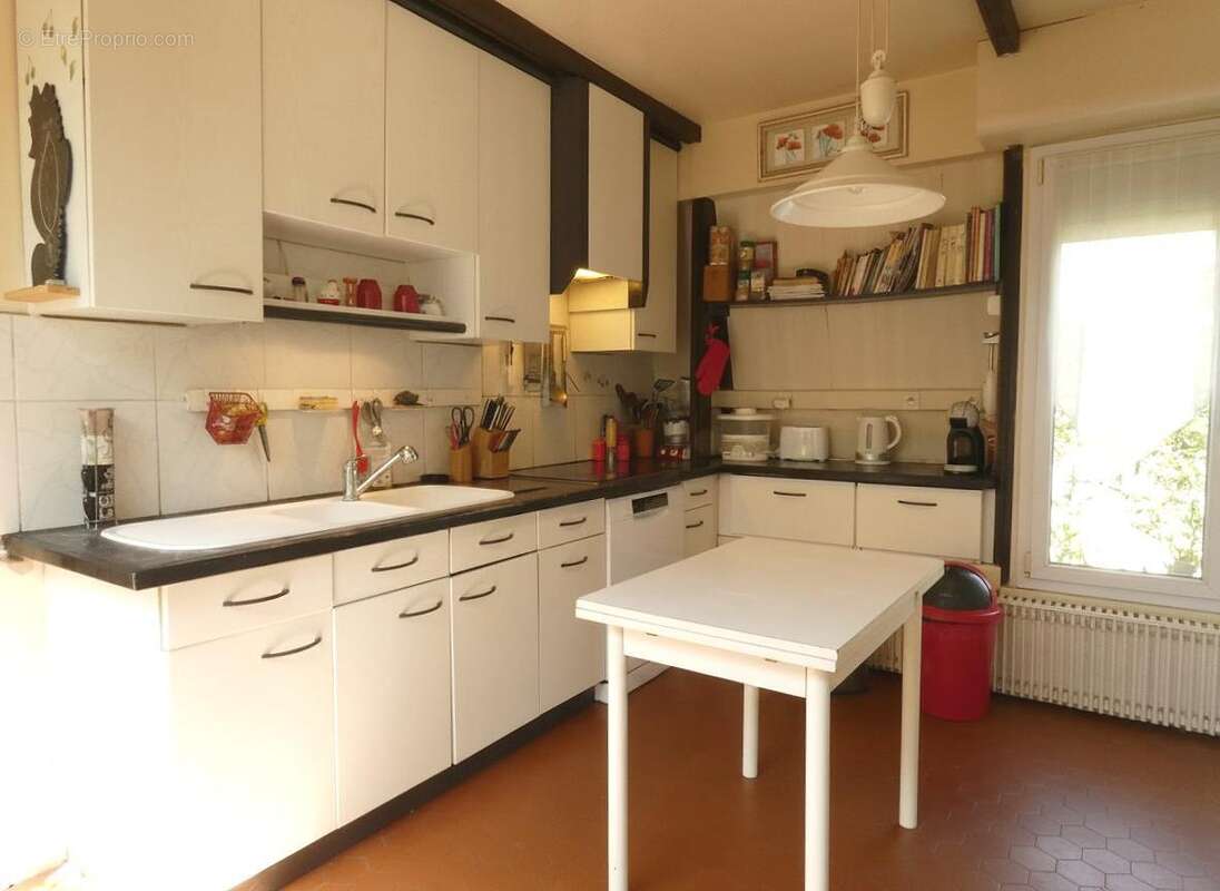 Maison 175 m² à Vienne-En-Val  - photo 5