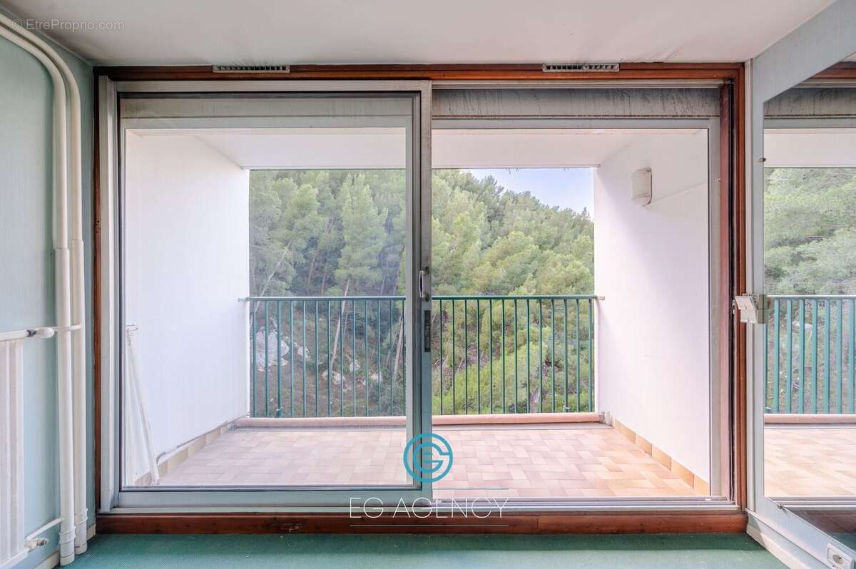 Appartement à MARSEILLE-8E