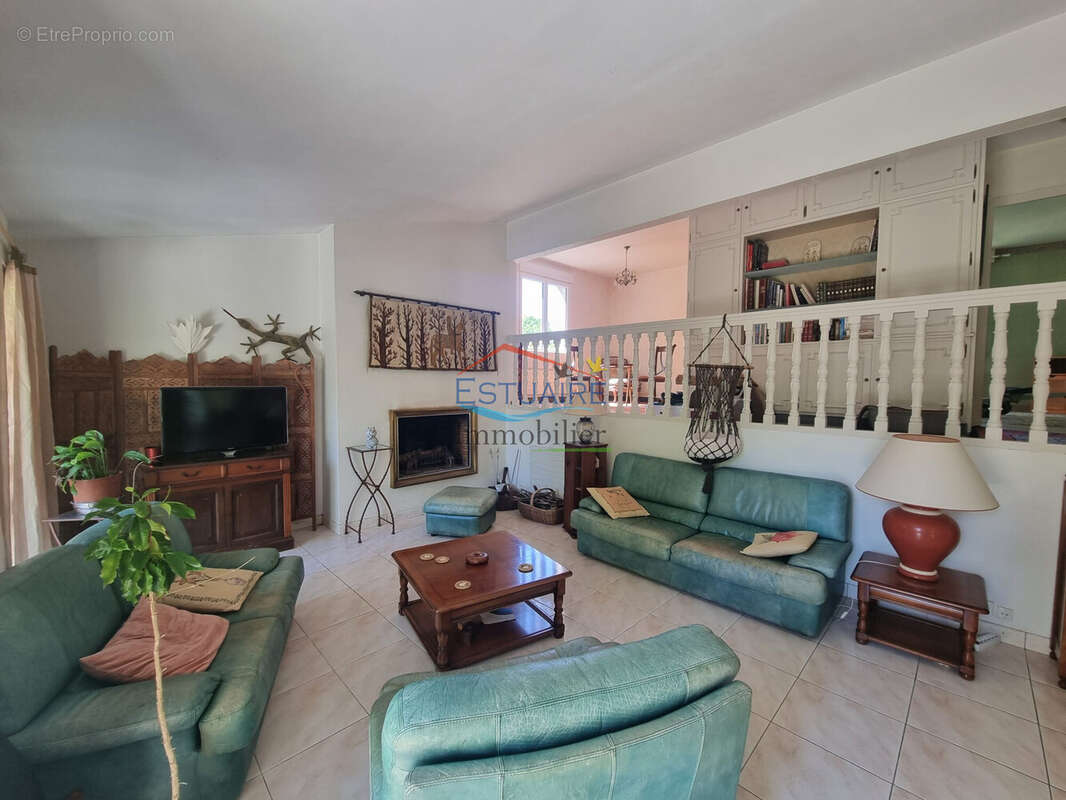 Maison 175 m² à Sautron  - photo 2