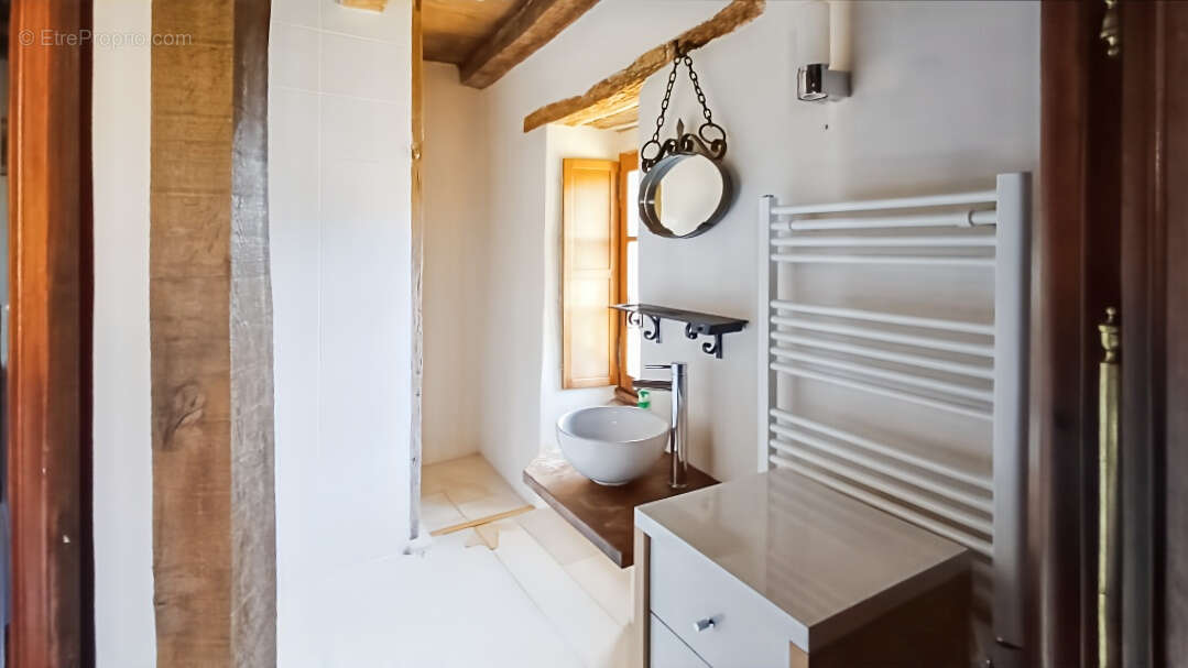 Maison à SAINT-GAULTIER