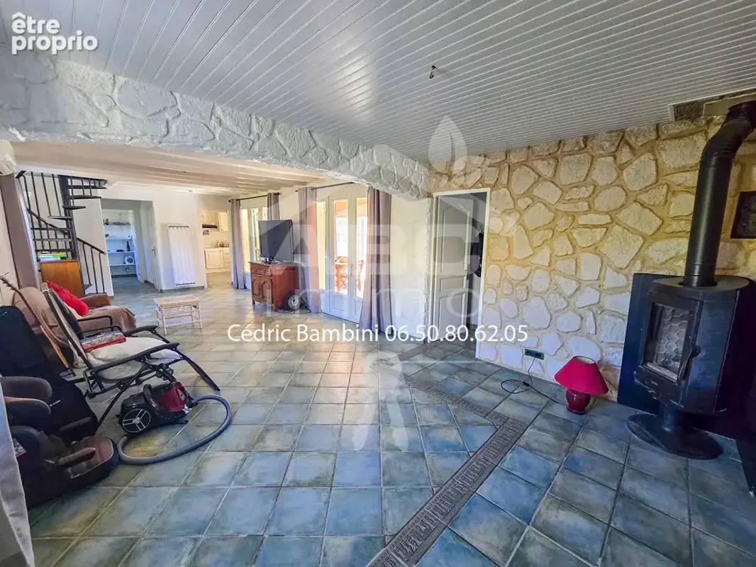 Maison familiale de 161 m² au calme absolu avec piscine -Rians - photo 4