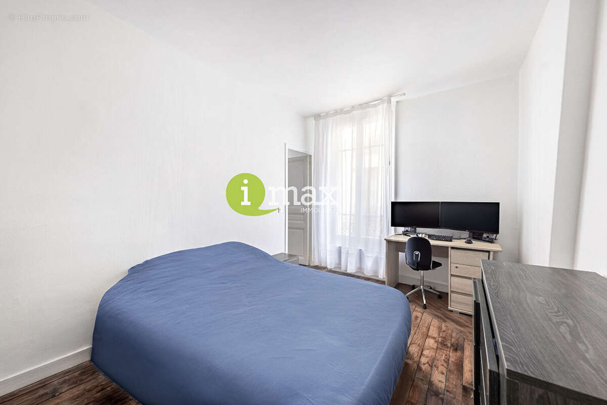 Appartement à CLICHY