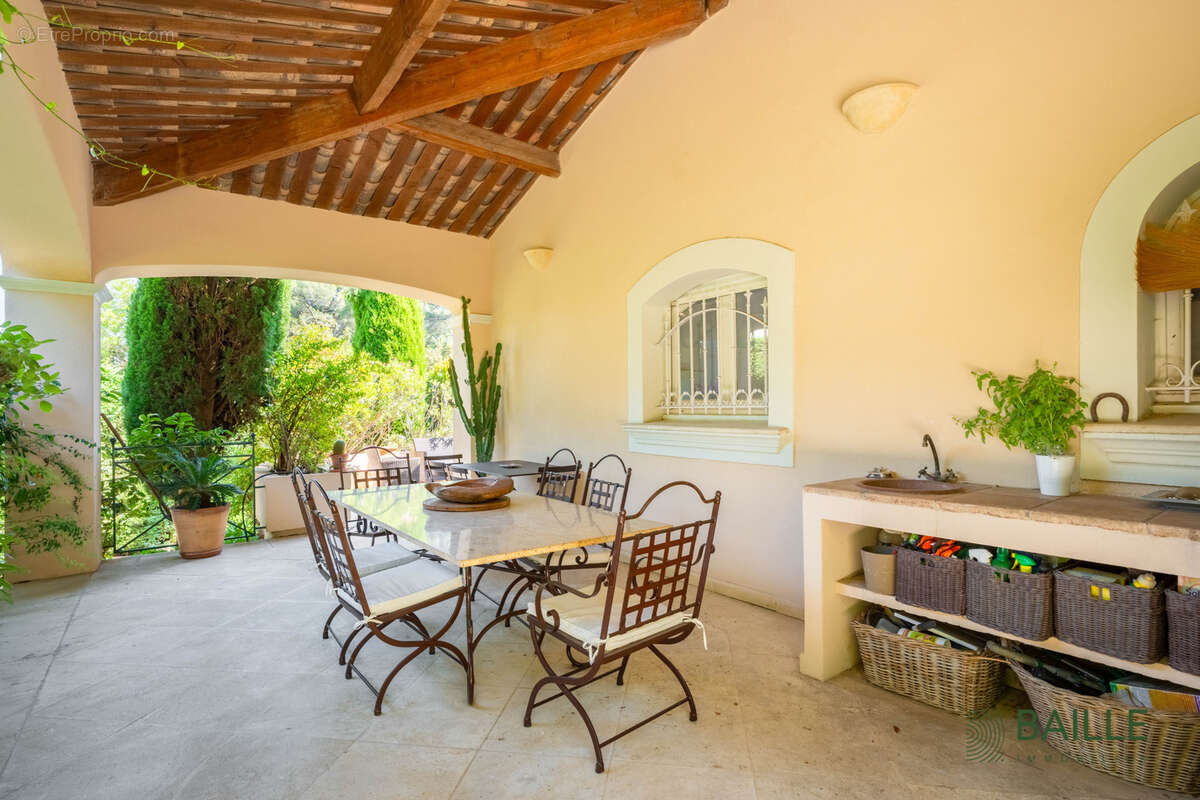 Maison à MARSEILLE-12E