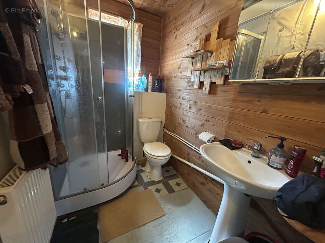 Appartement à MEYMAC