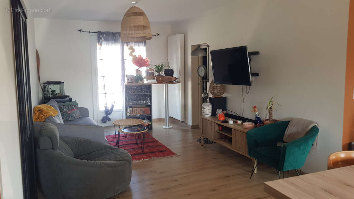 Maison à SAINTE-FLORENCE