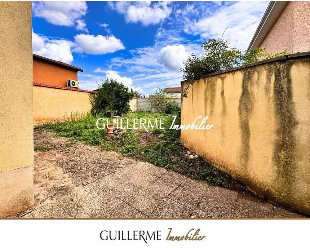 Appartement à CRAPONNE