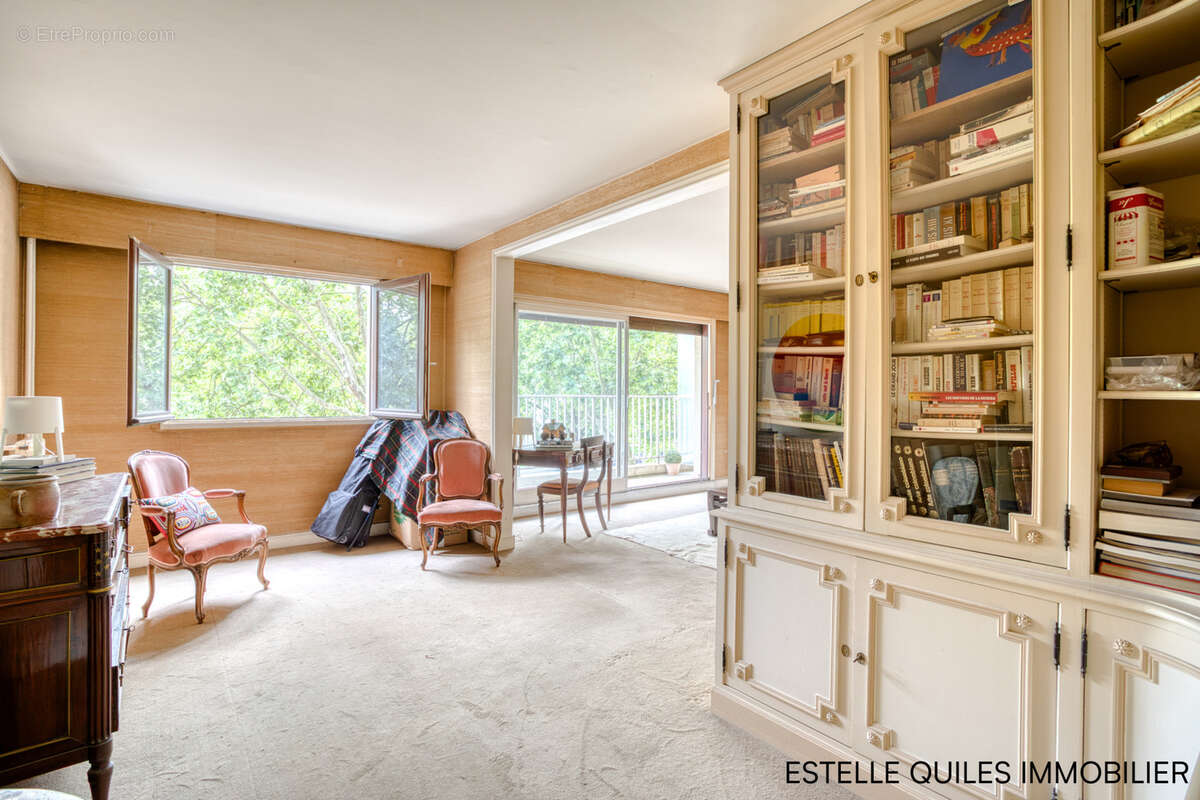 Appartement à VERSAILLES